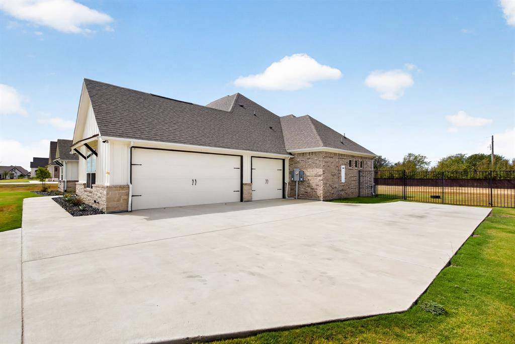 1009 Tobey Court, Aledo, TX 76008