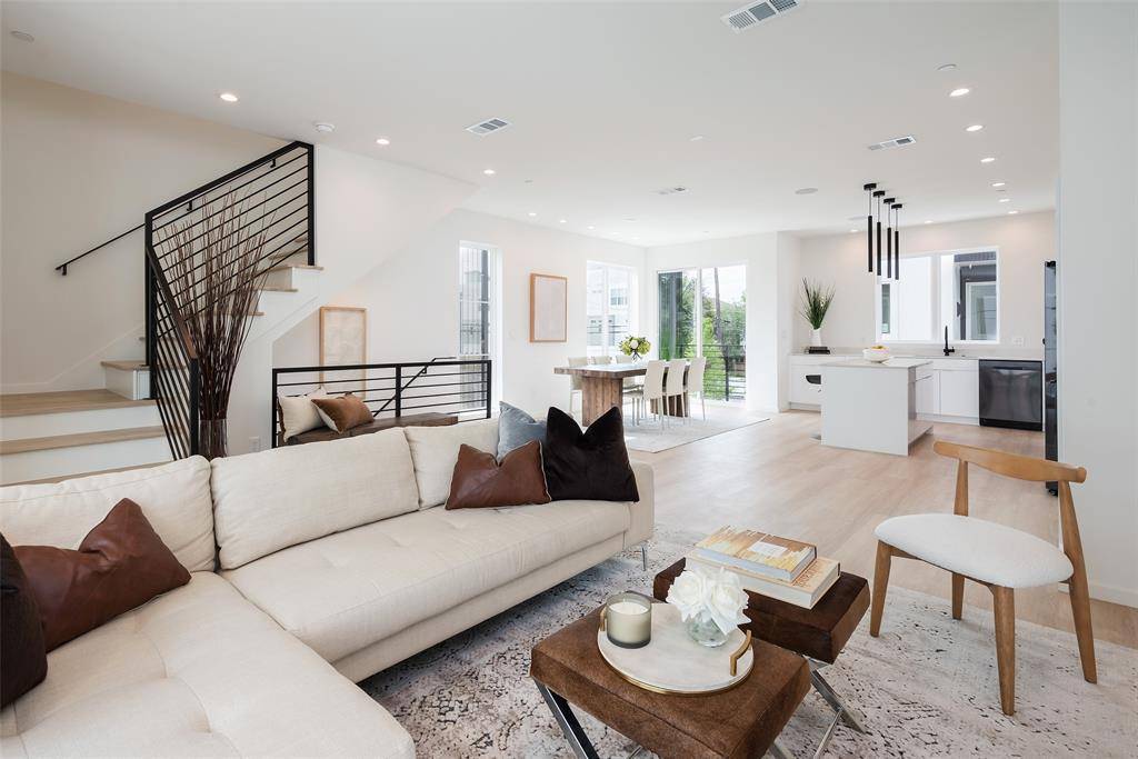 2237 Aarhus Way, Dallas, TX 75204
