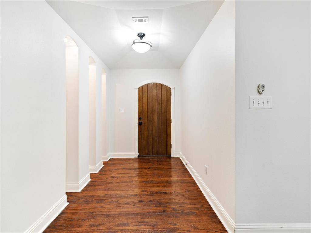 9902 Galway Drive, Dallas, TX 75218