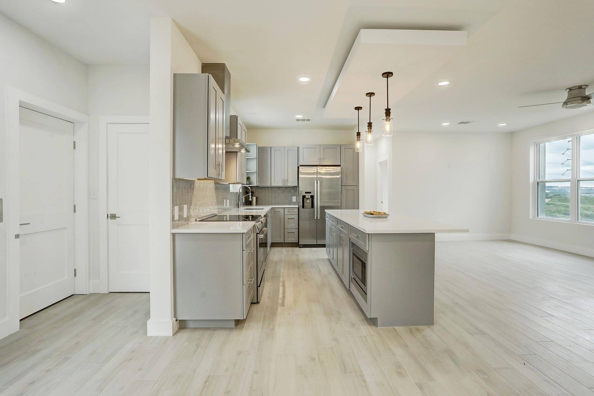 4300 Mansfield Dam RD #531, Austin, TX 78734