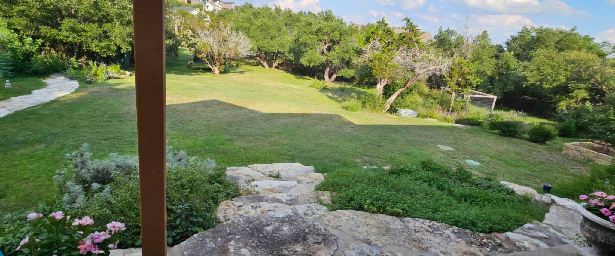 10210 Twin Lake LOOP, Dripping Springs, TX 78620