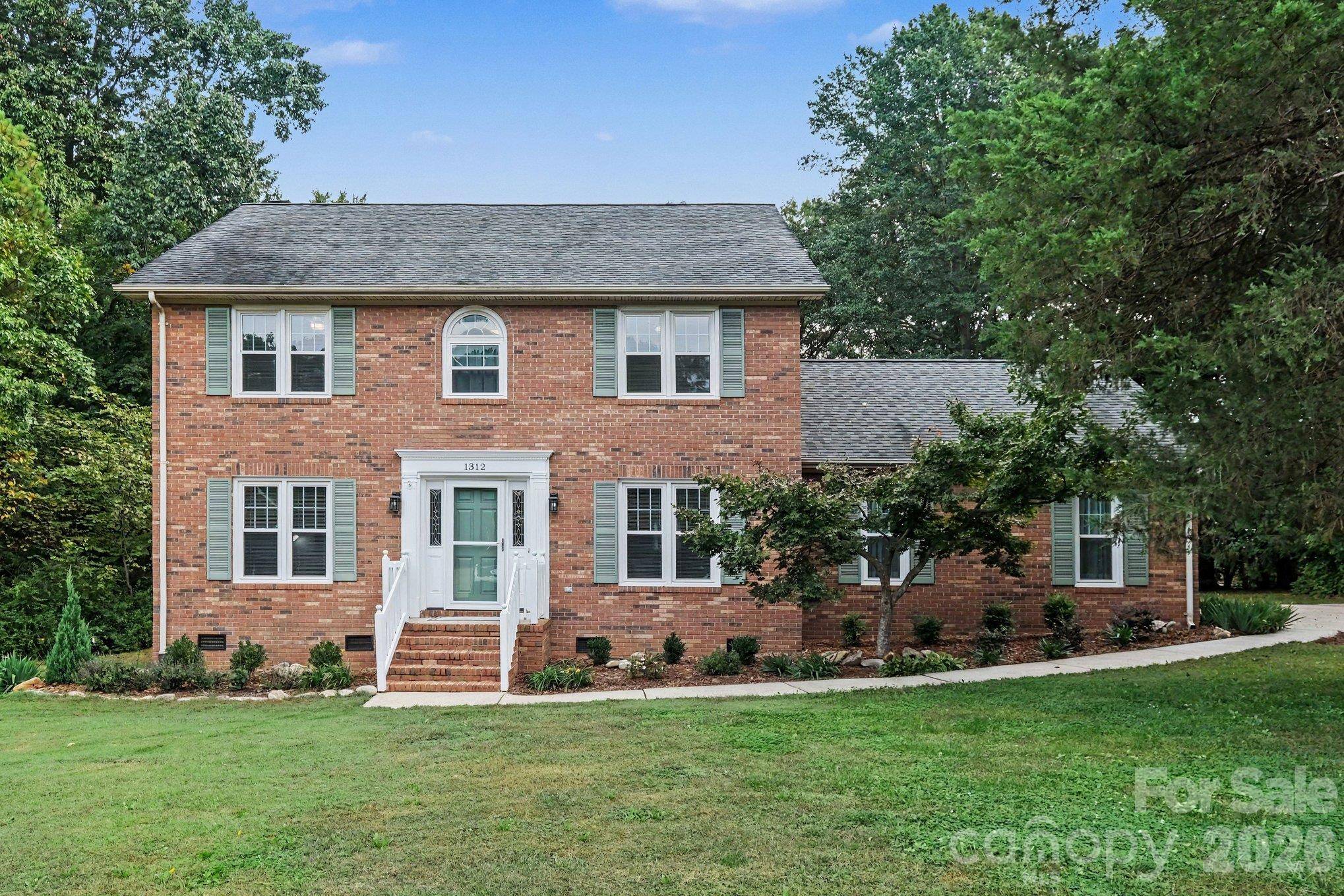 1312 Bennington DR NW, Concord, NC 28027
