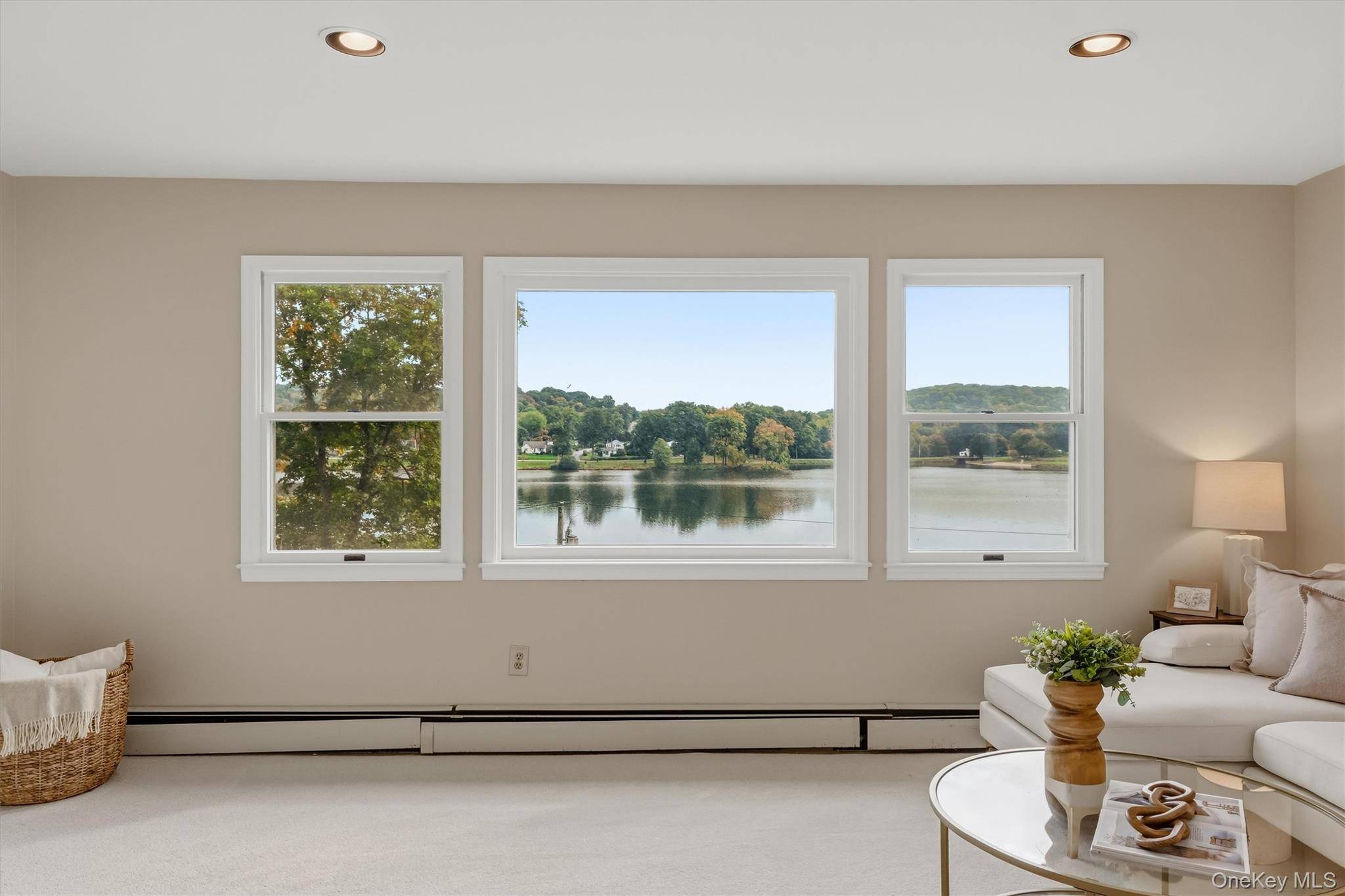 165 W Lakeshore DR, Carmel, NY 10512