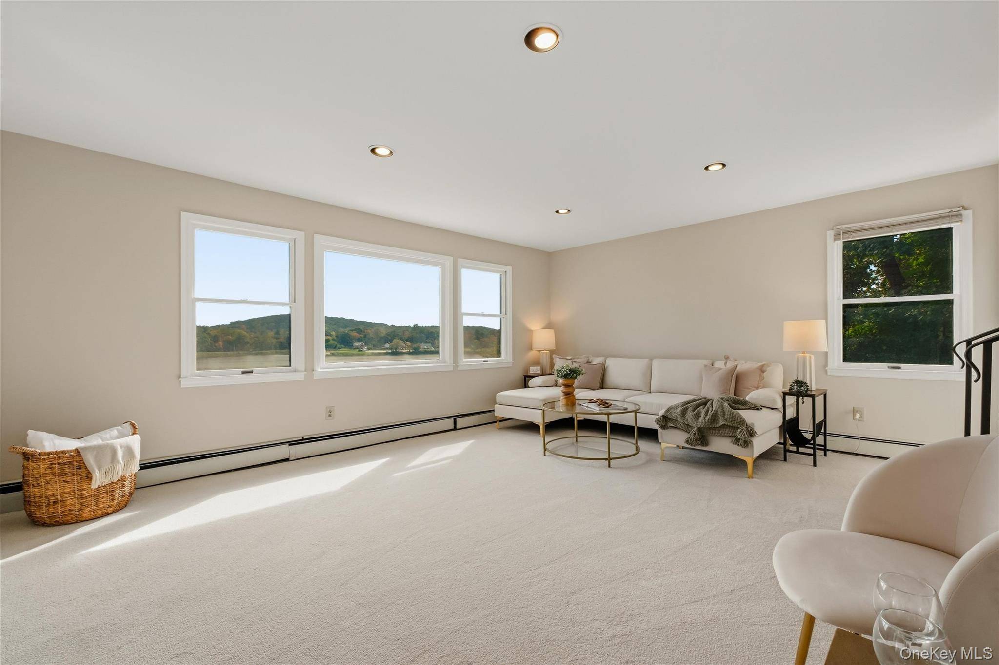 165 W Lakeshore DR, Carmel, NY 10512
