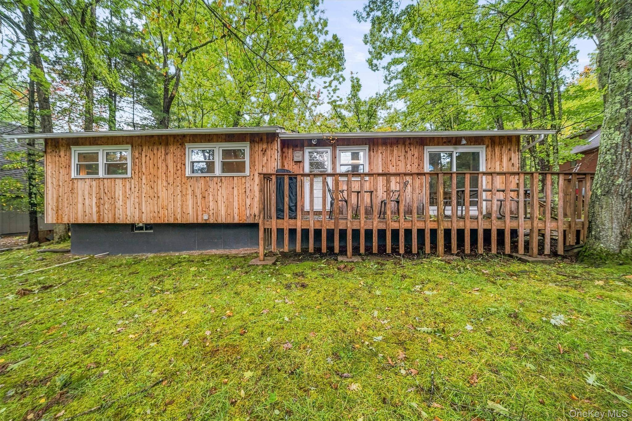 14 Essex ST, Rock Hill, NY 12775
