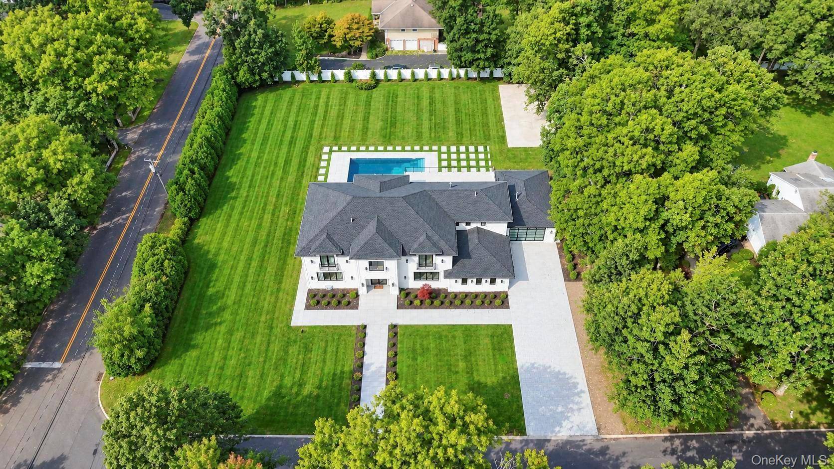 1073 Westminster AVE, Dix Hills, NY 11746