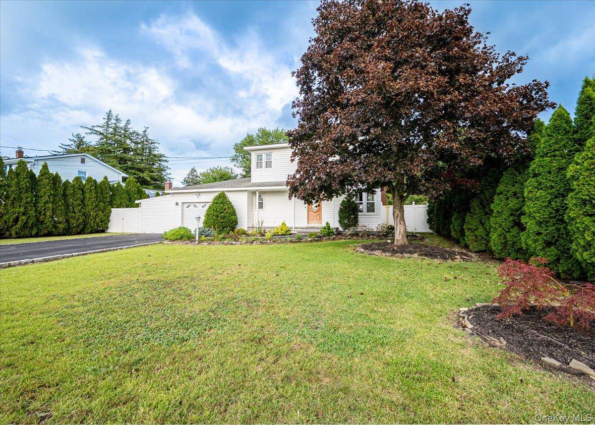 457 Washington AVE, Patchogue, NY 11772