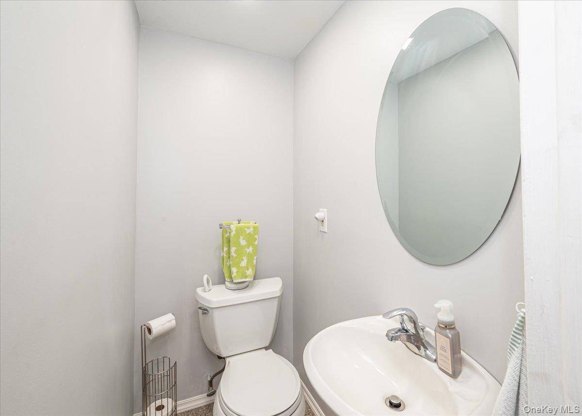 457 Washington AVE, Patchogue, NY 11772