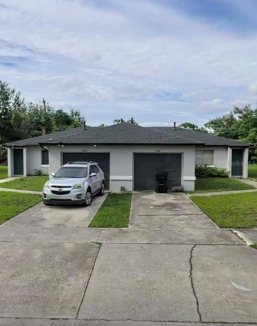 3249 & 3251 SPLIT WILLOW DR, Orlando, FL 32808
