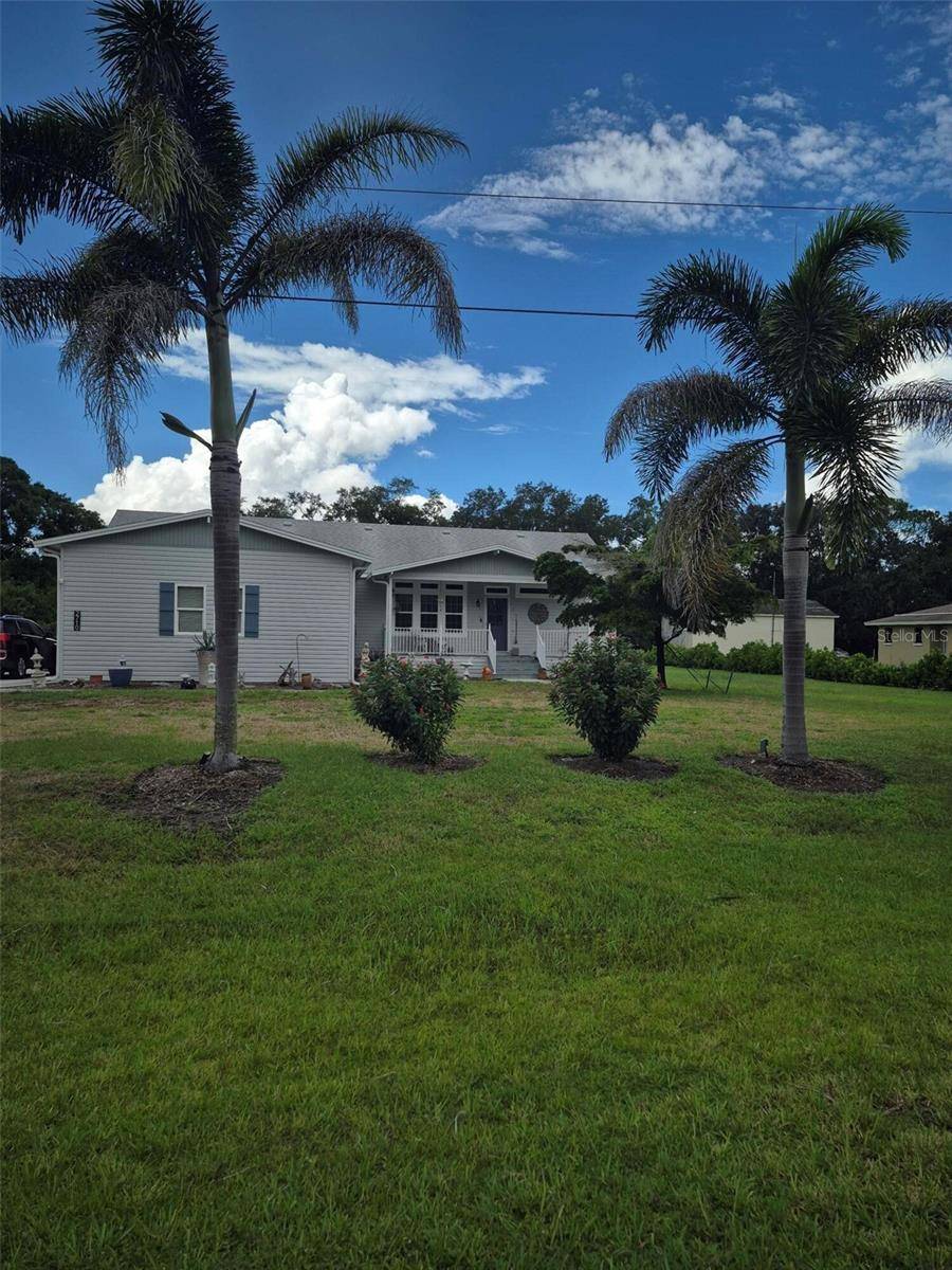 2710 61ST ST E, Bradenton, FL 34208