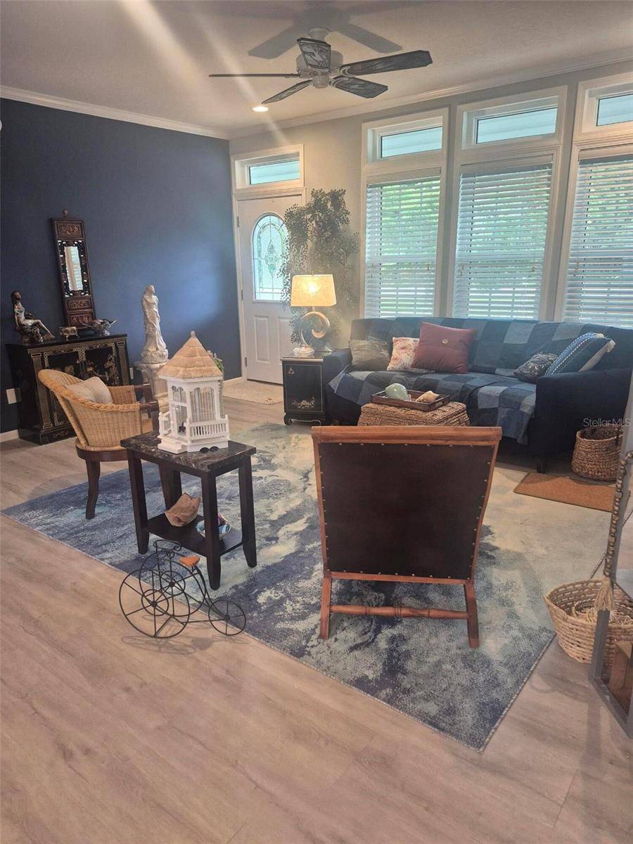 2710 61ST ST E, Bradenton, FL 34208