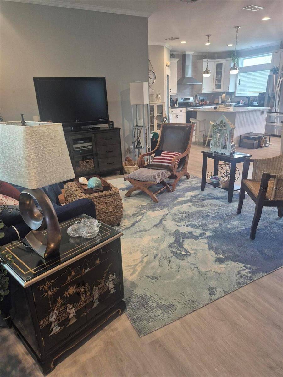 2710 61ST ST E, Bradenton, FL 34208