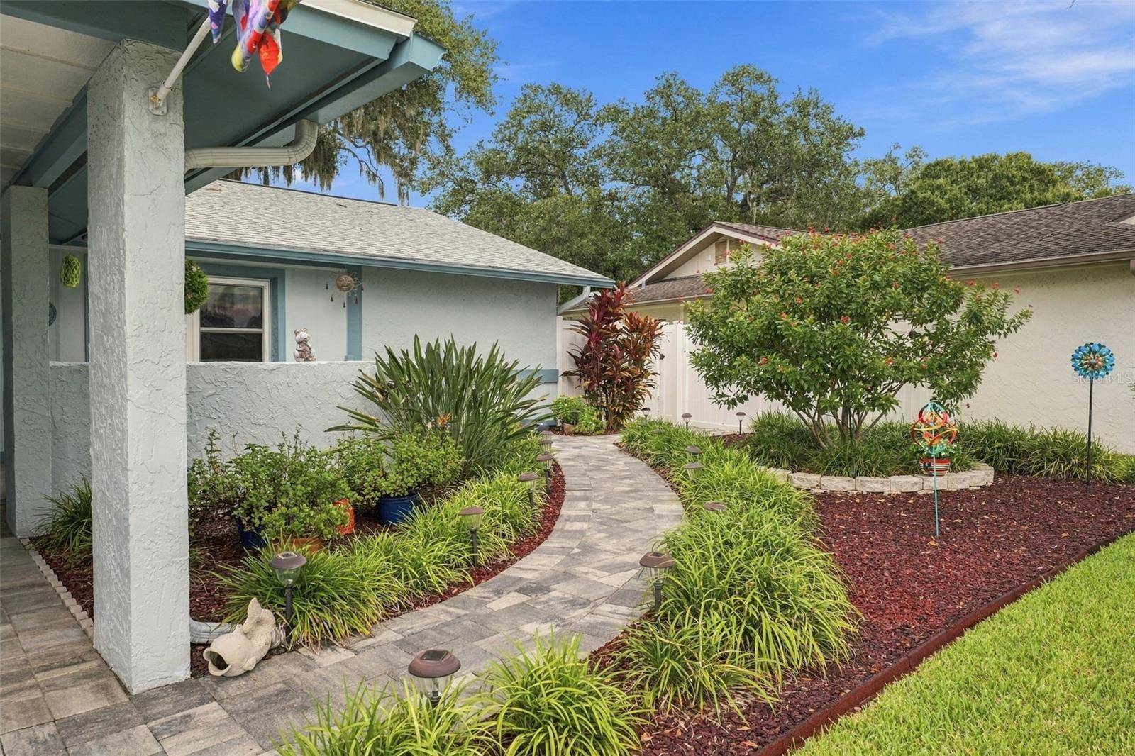 6841 CIRCLECREEK DR, Pinellas Park, FL 33781