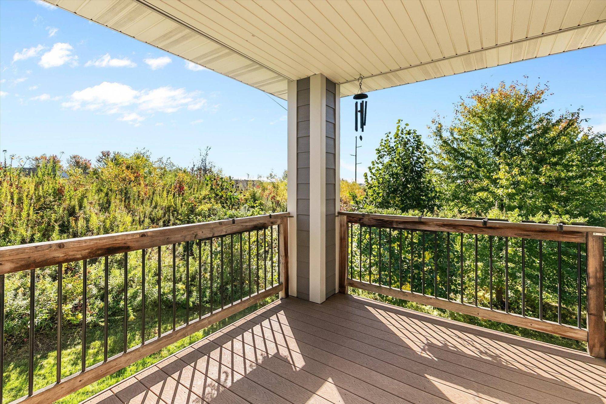5501 Fernbrook LN N, Plymouth, MN 55446