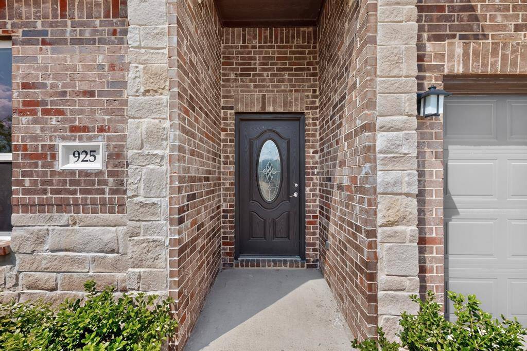 925 Genesis Road, Rice, TX 75155