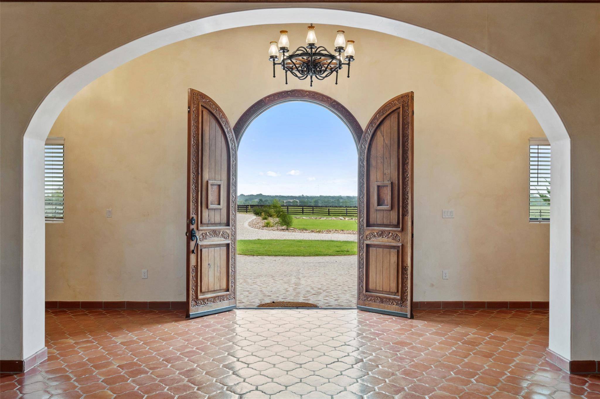 108 Country Vista LN, Georgetown, TX 78626
