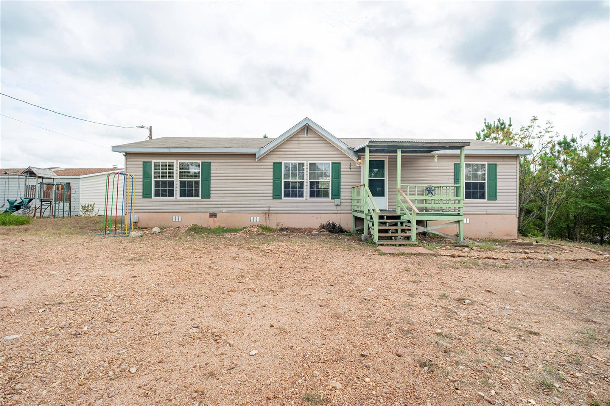 157 Lakeside DR, Bastrop, TX 78602