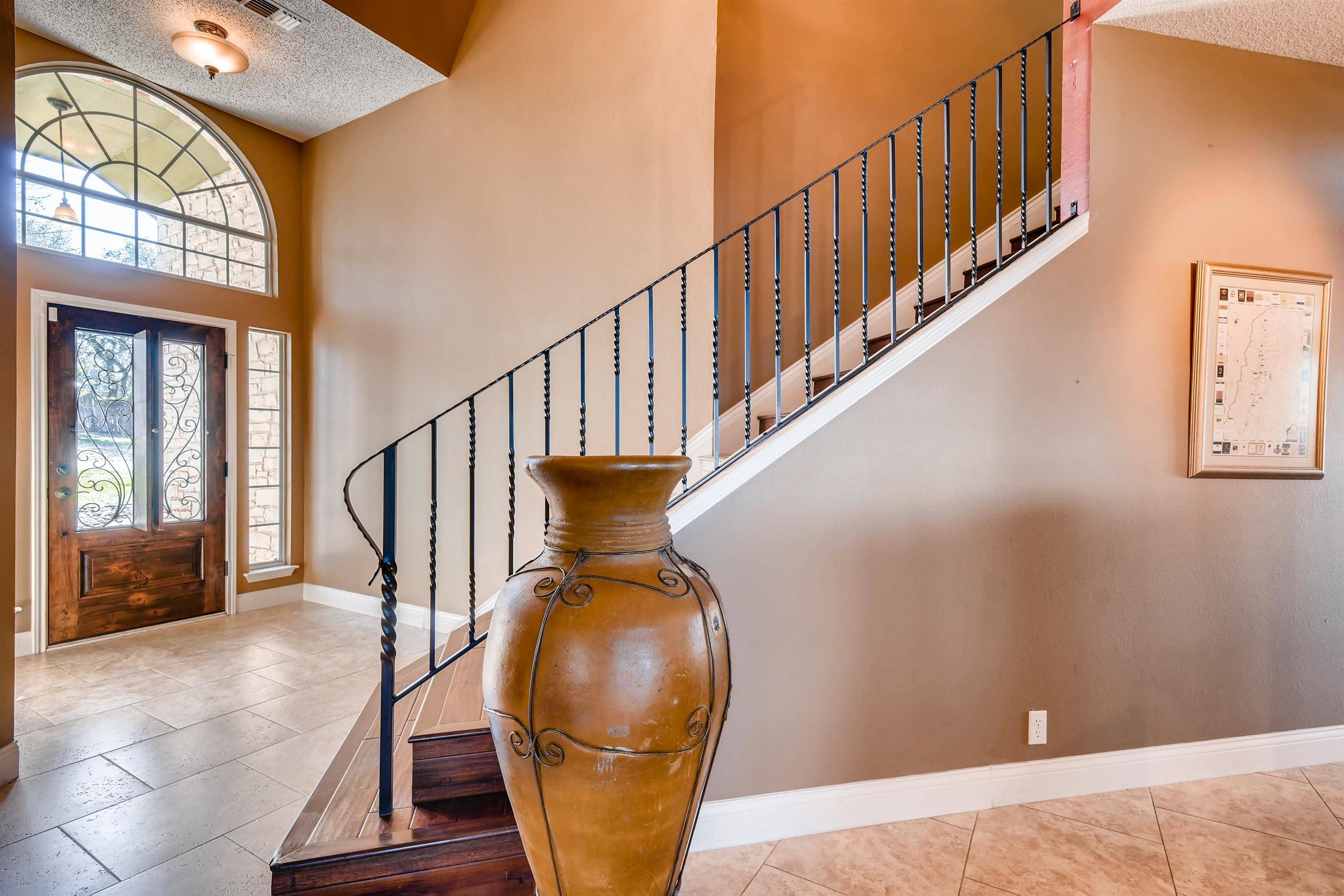 2614 S Pace Bend RD, Spicewood, TX 78669