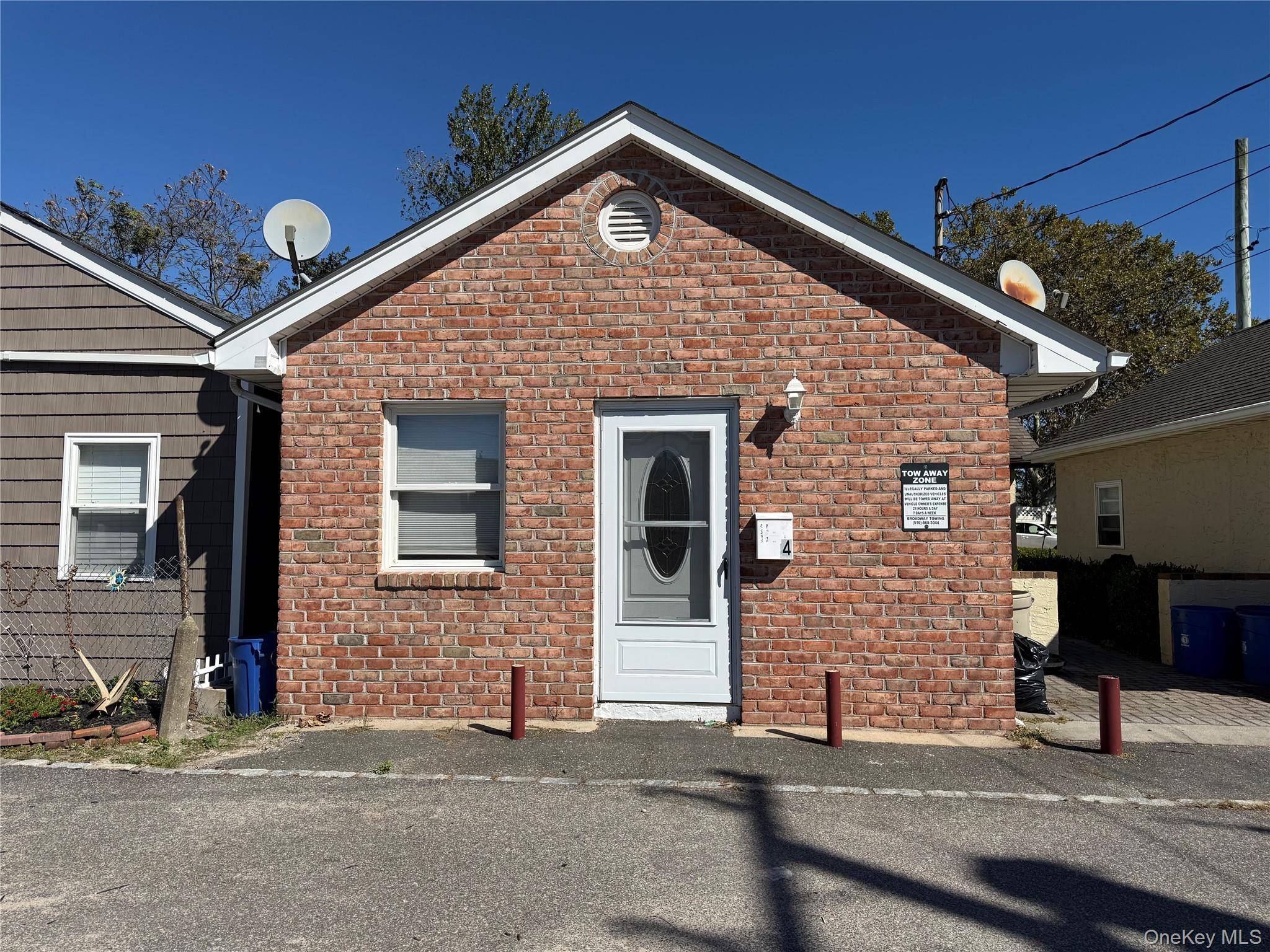 355 Bayville AVE #4, Bayville, NY 11709