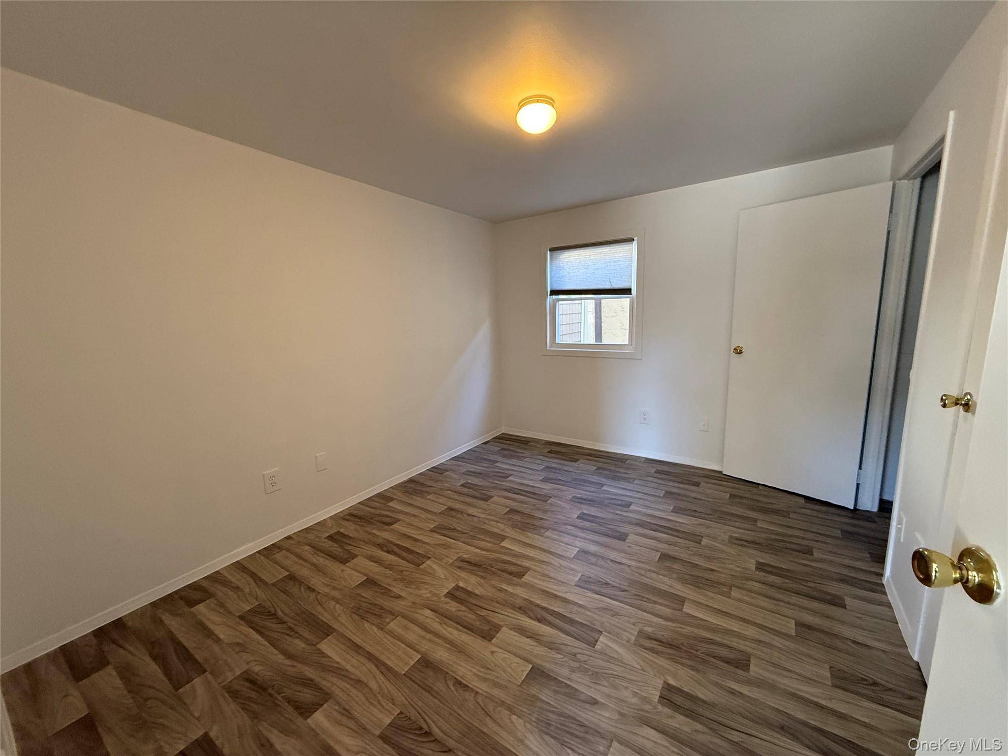 355 Bayville AVE #4, Bayville, NY 11709