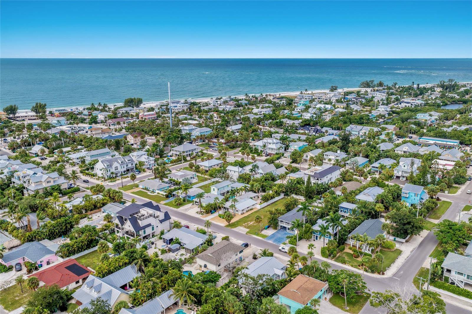 313 MAGNOLIA AVE, Anna Maria, FL 34216