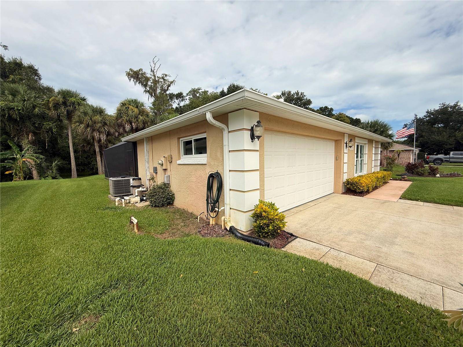3777 GROVE VIEW LN, Port Orange, FL 32129