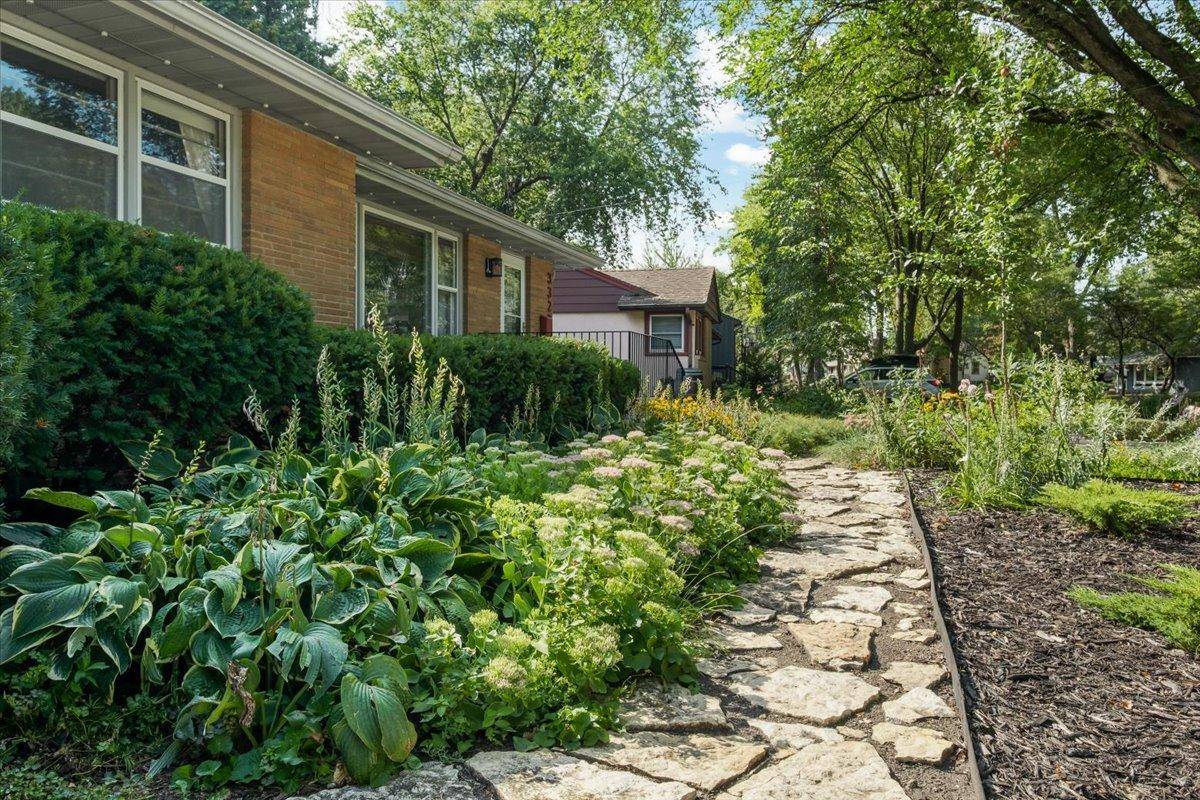 3323 Arthur ST NE, Minneapolis, MN 55418