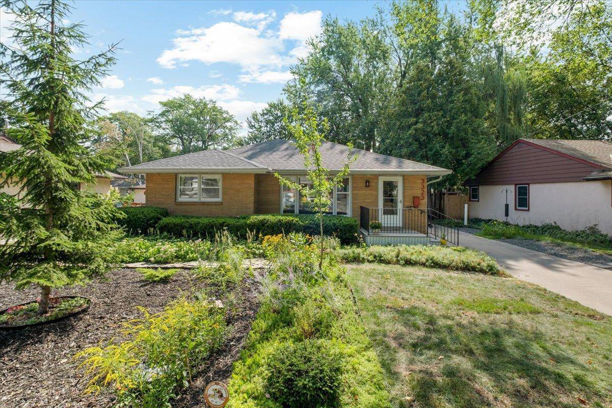 3323 Arthur ST NE, Minneapolis, MN 55418