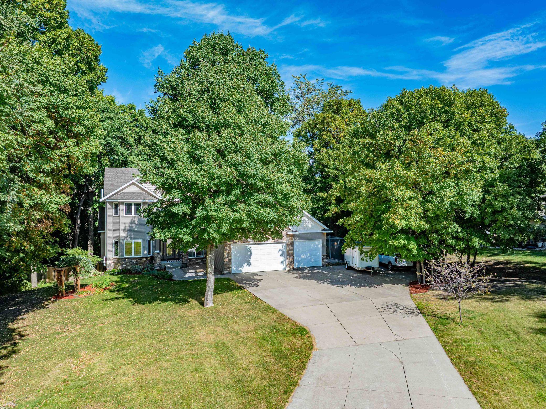 5450 Raven Point RD, Prior Lake, MN 55372