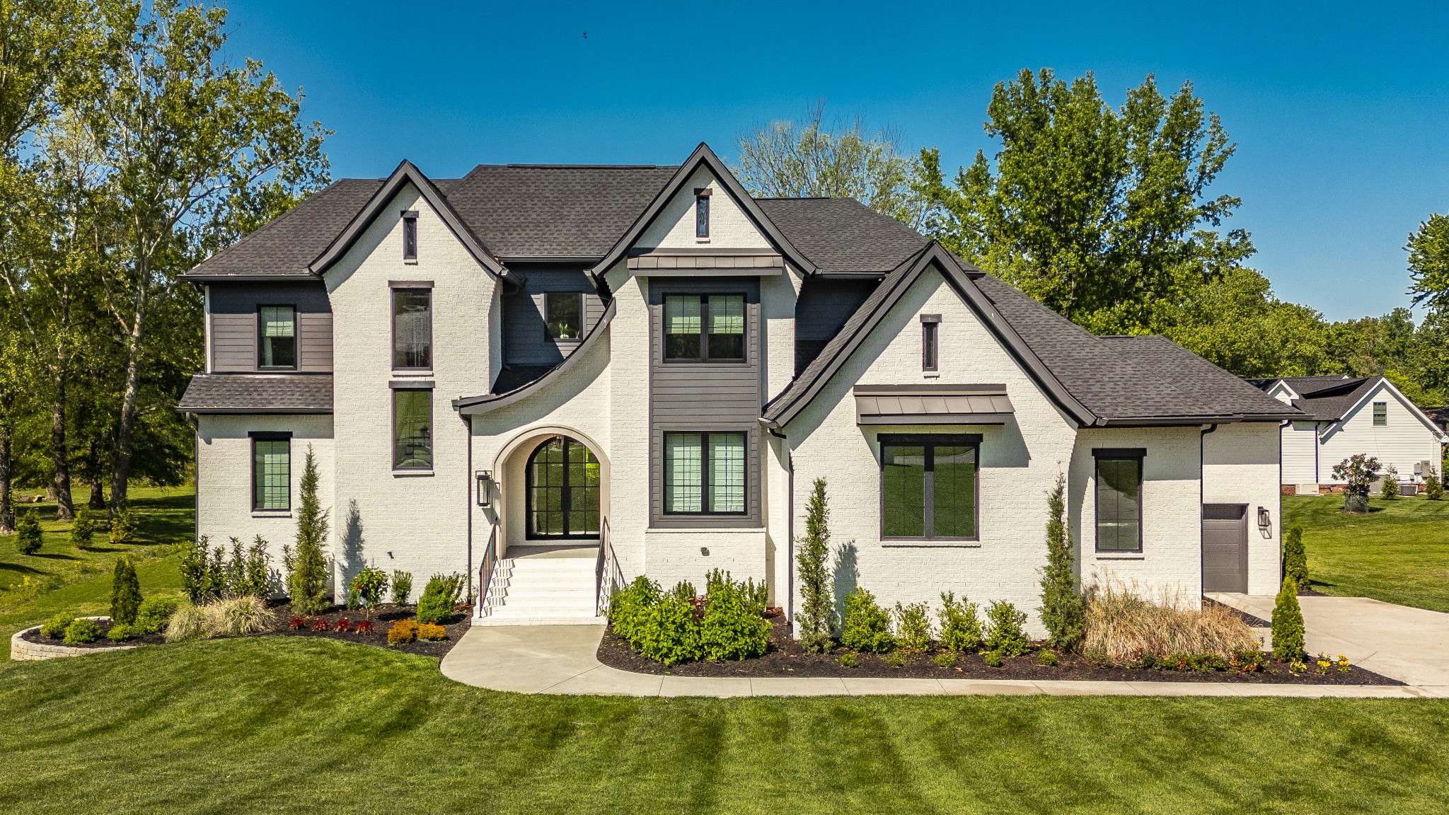 1305 Twin Springs Dr, Brentwood, TN 37027