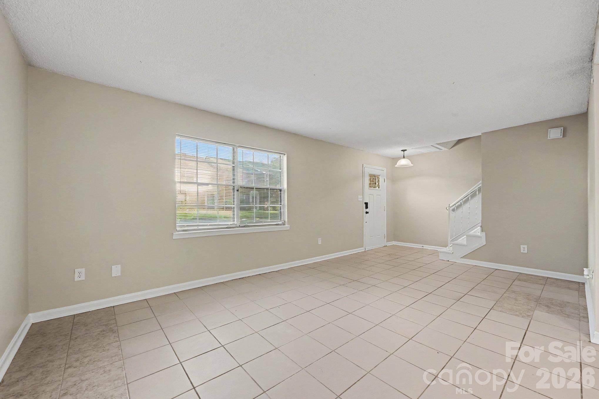 11059 Hunter trail LN, Charlotte, NC 28226