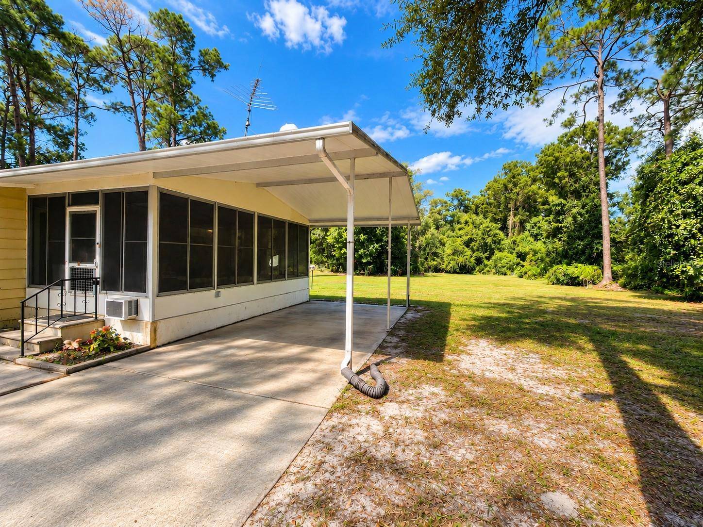 126 BAYBERRY RD, Georgetown, FL 32139