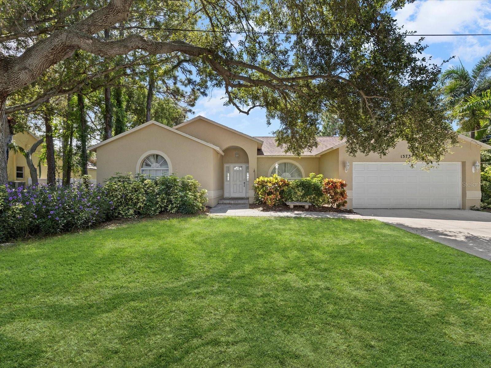 13734 76TH AVE, Seminole, FL 33776
