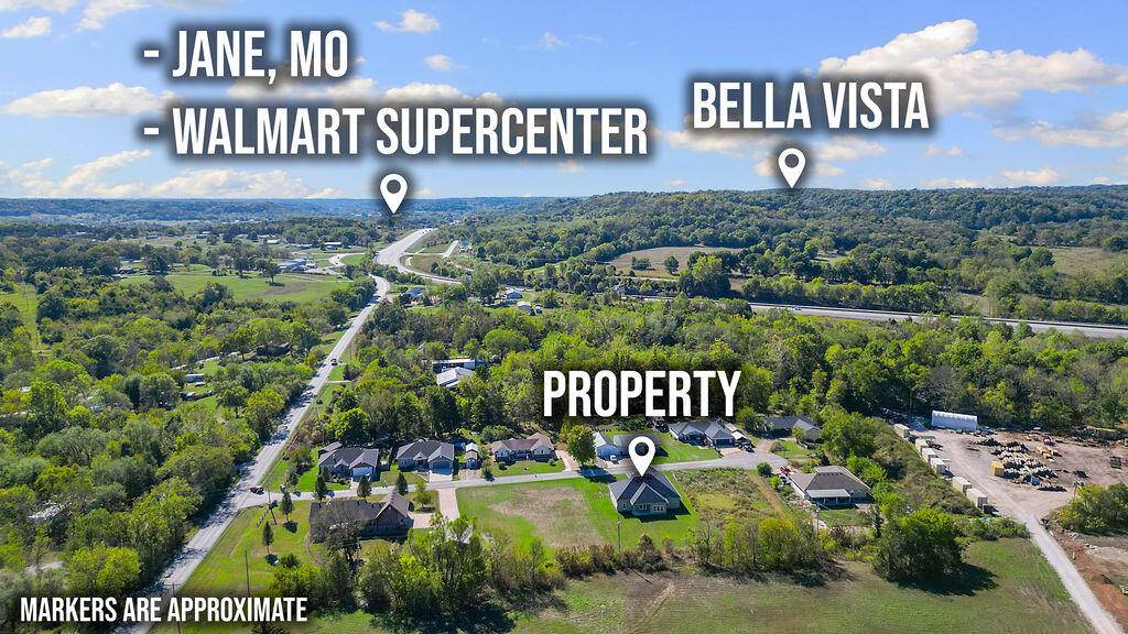 72 Lob Lob LN, Pineville, MO 64856