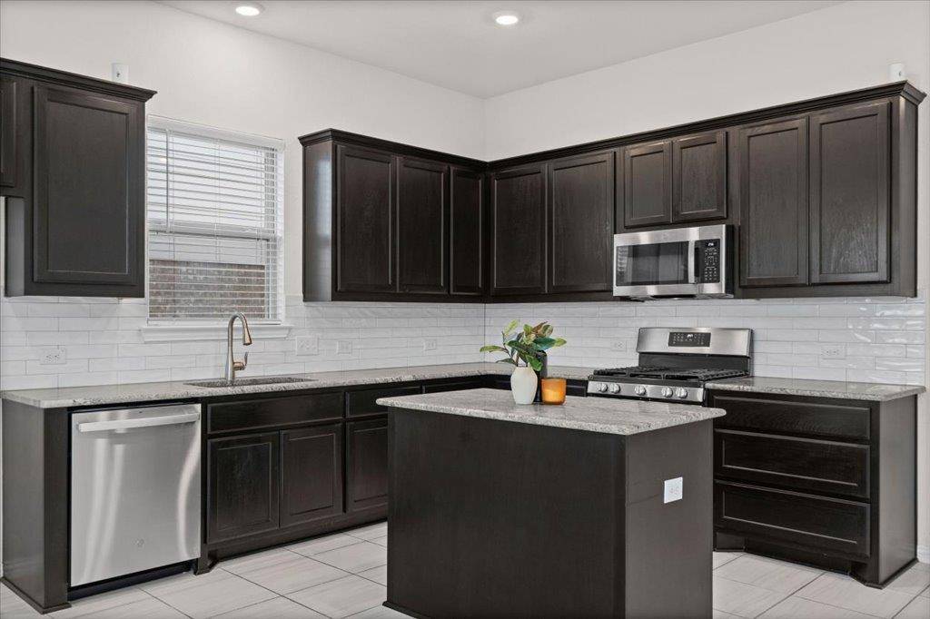 12702 Bloomington DR, Austin, TX 78748