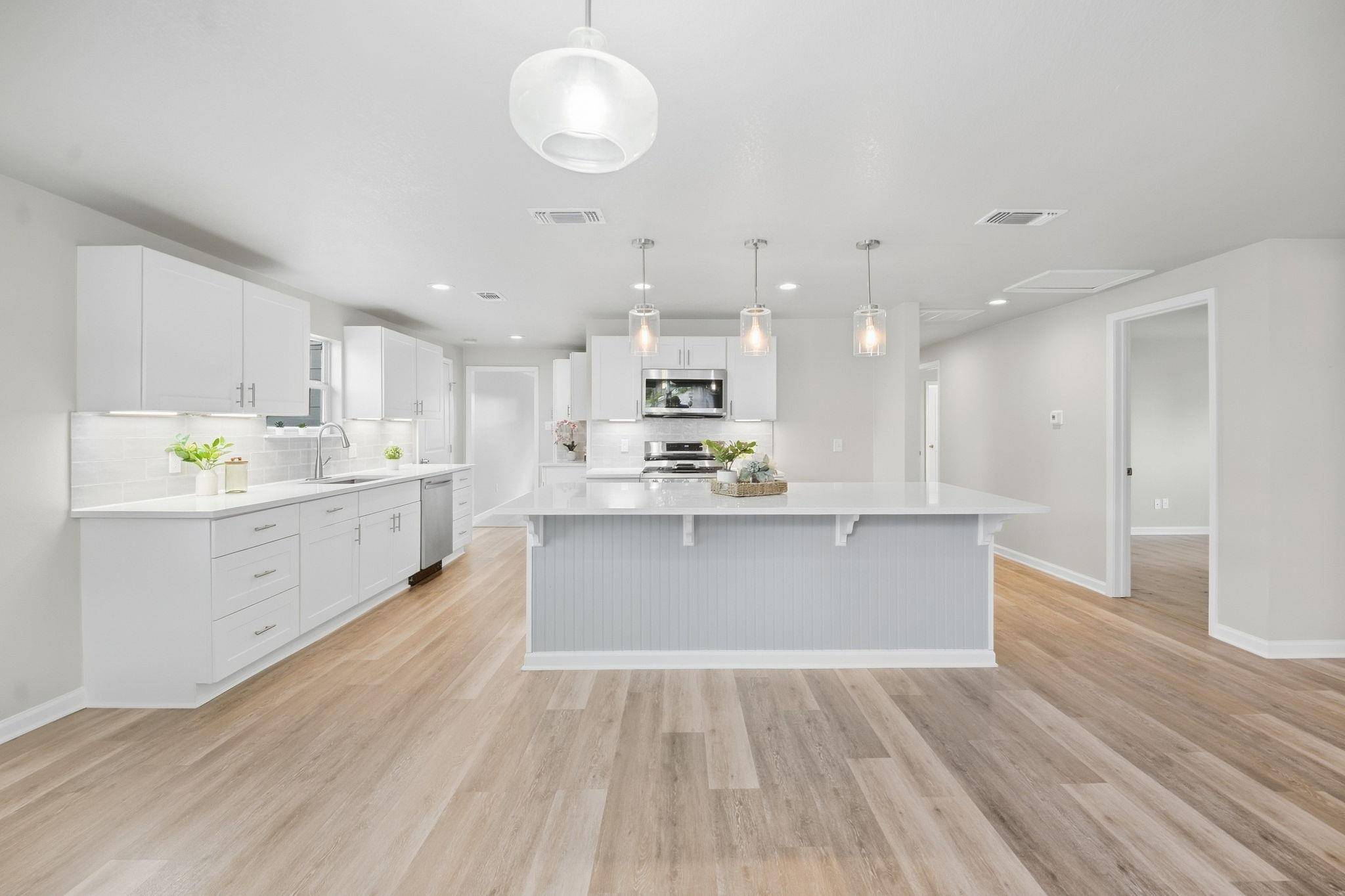 805 Haysel ST, Bastrop, TX 78602