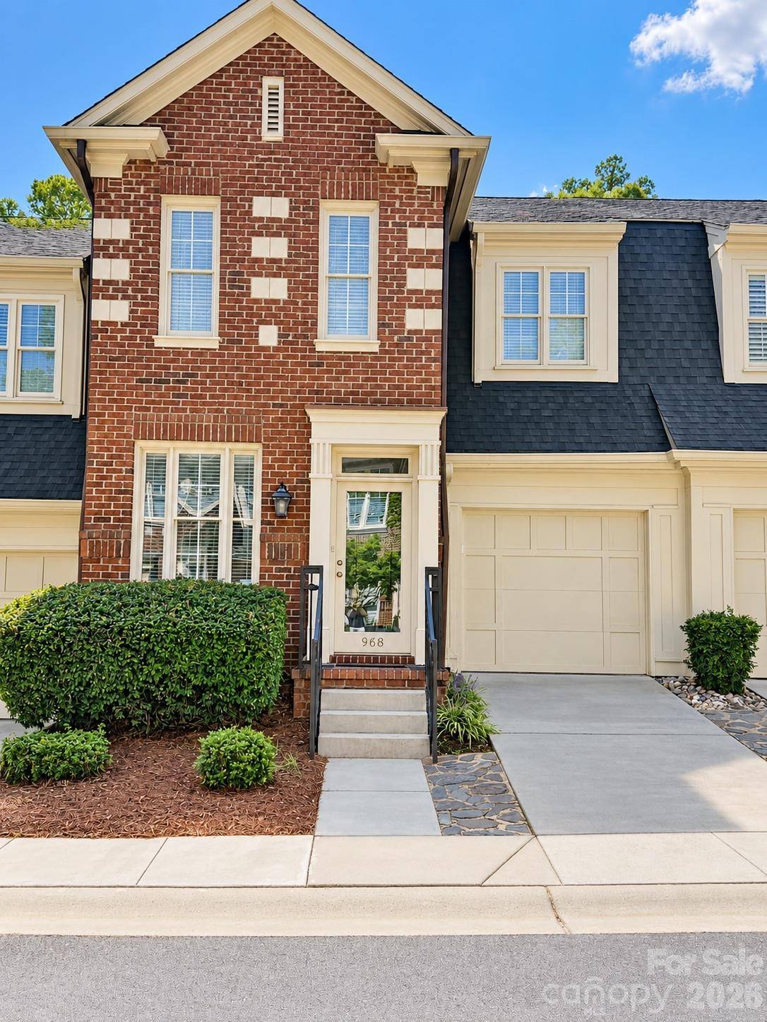 968 Park Slope DR, Charlotte, NC 28209