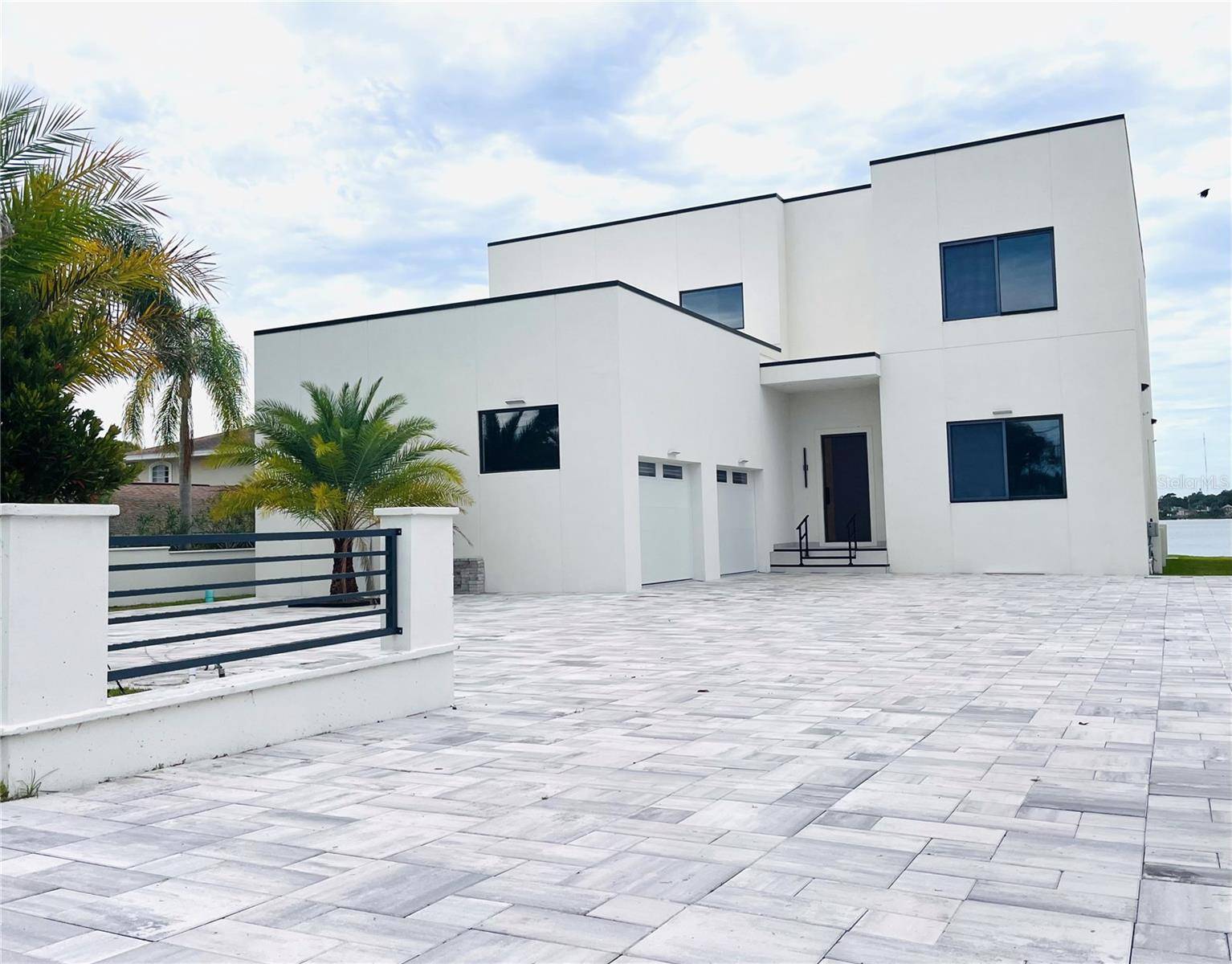 2115 N HALIFAX AVE, Daytona Beach, FL 32118