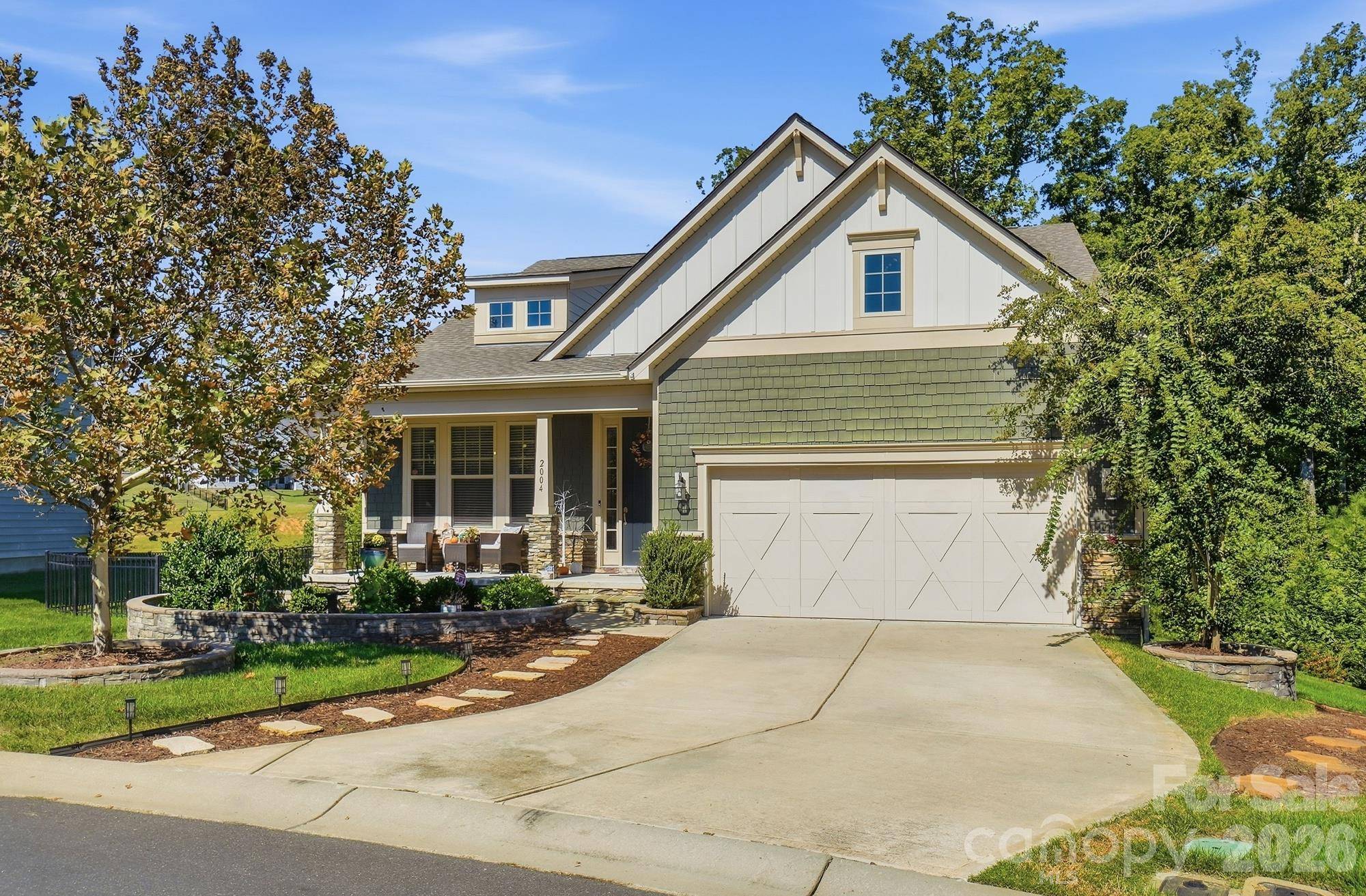 2004 Folkstone LN, Lancaster, SC 29720