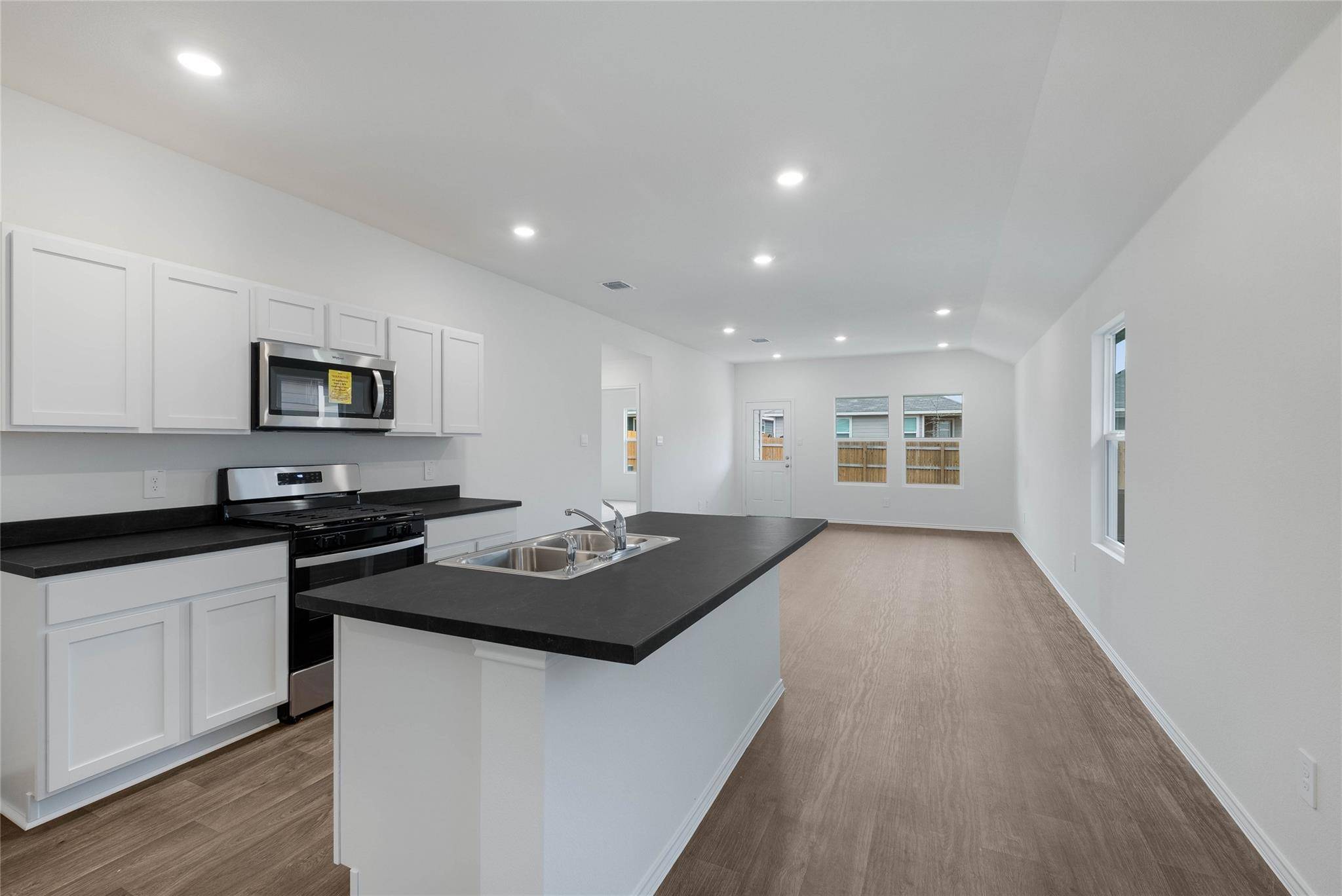 224 Schuenemann WAY, Uhland, TX 78640