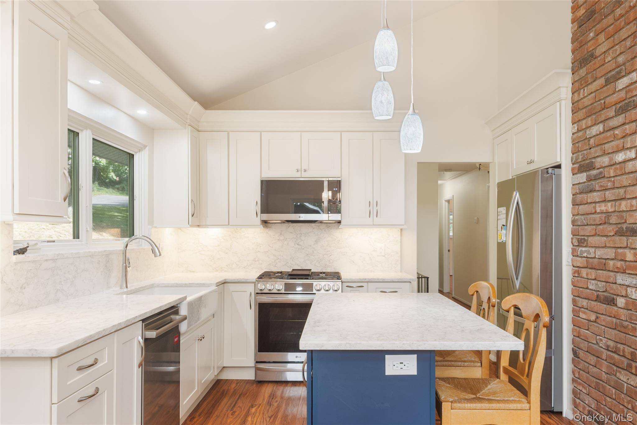 94 Todd LN, Briarcliff Manor, NY 10510