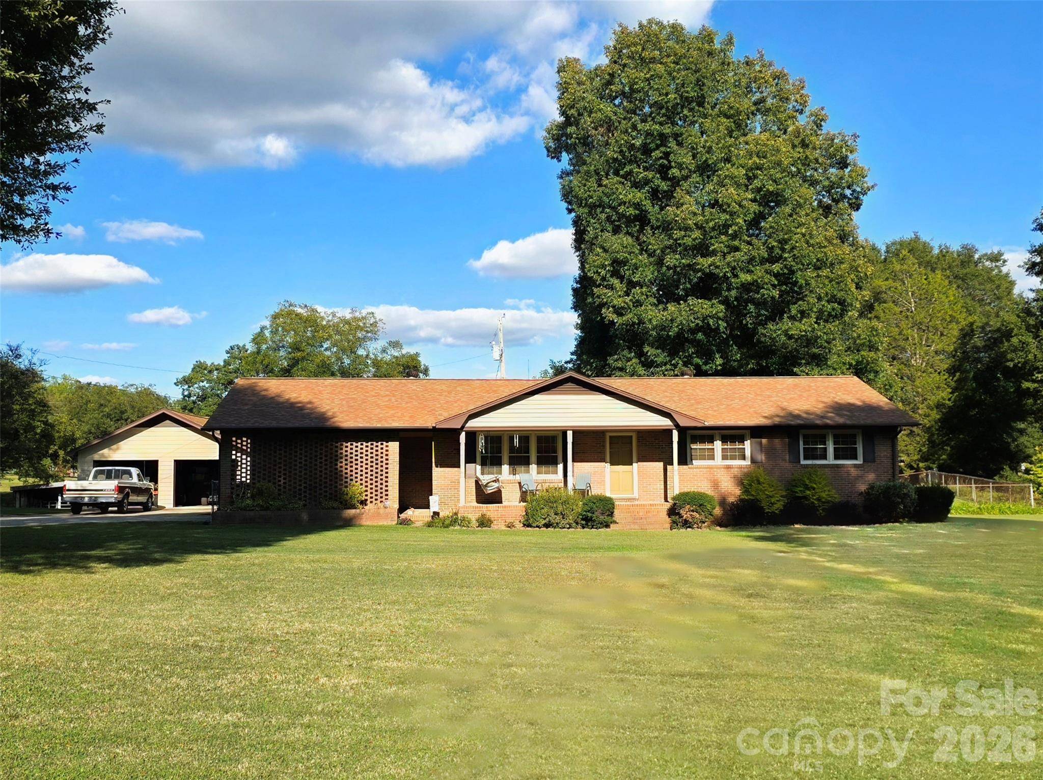 4106 Dallas High Shoals HWY, Dallas, NC 28034