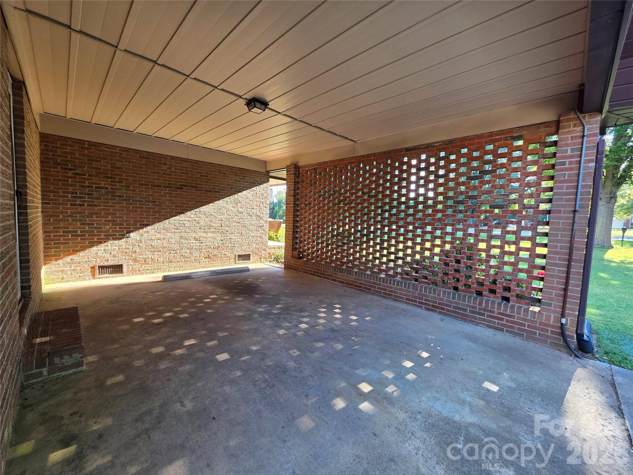 4106 Dallas High Shoals HWY, Dallas, NC 28034