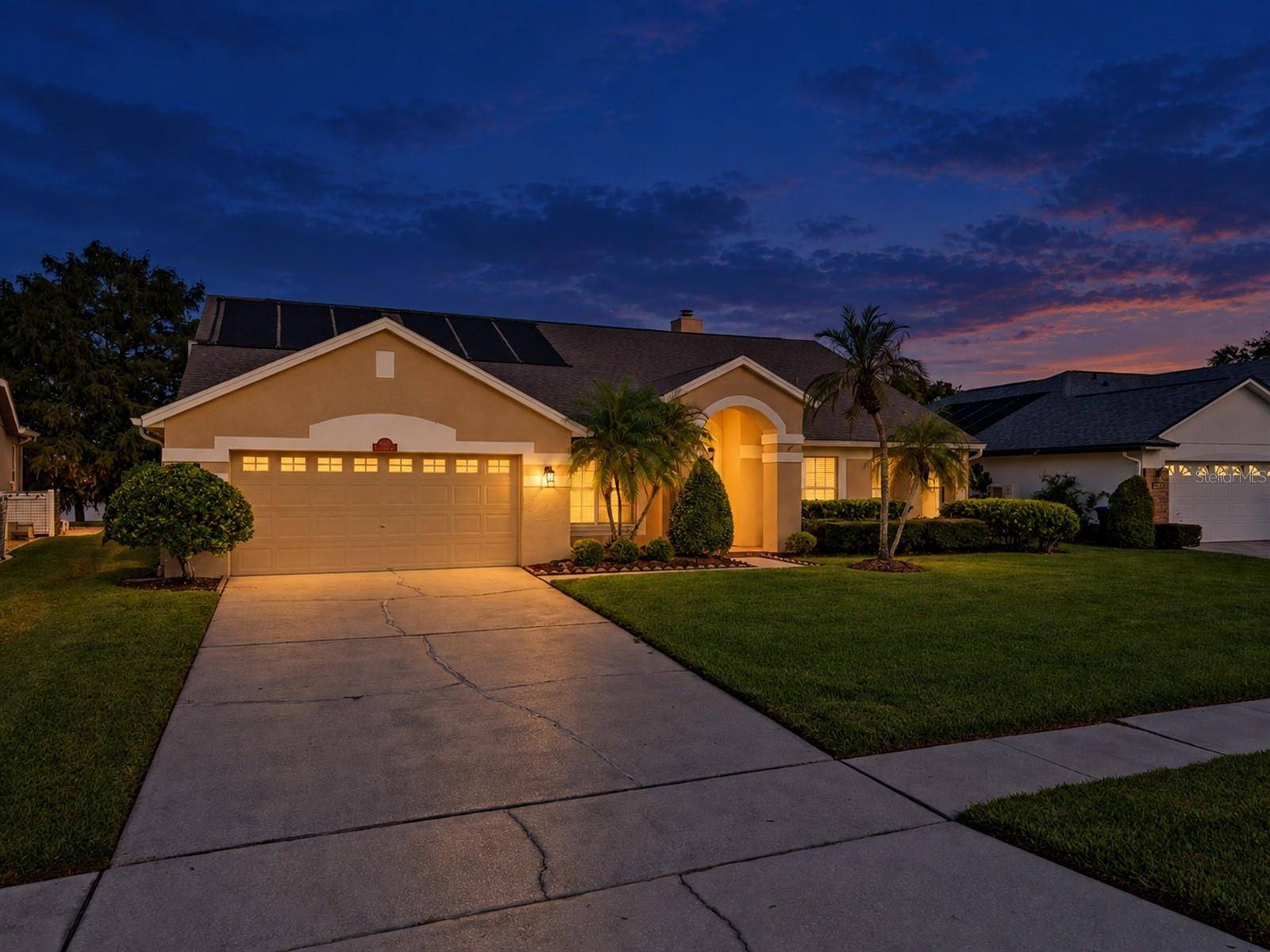 13715 BLUEWATER CIR, Orlando, FL 32828