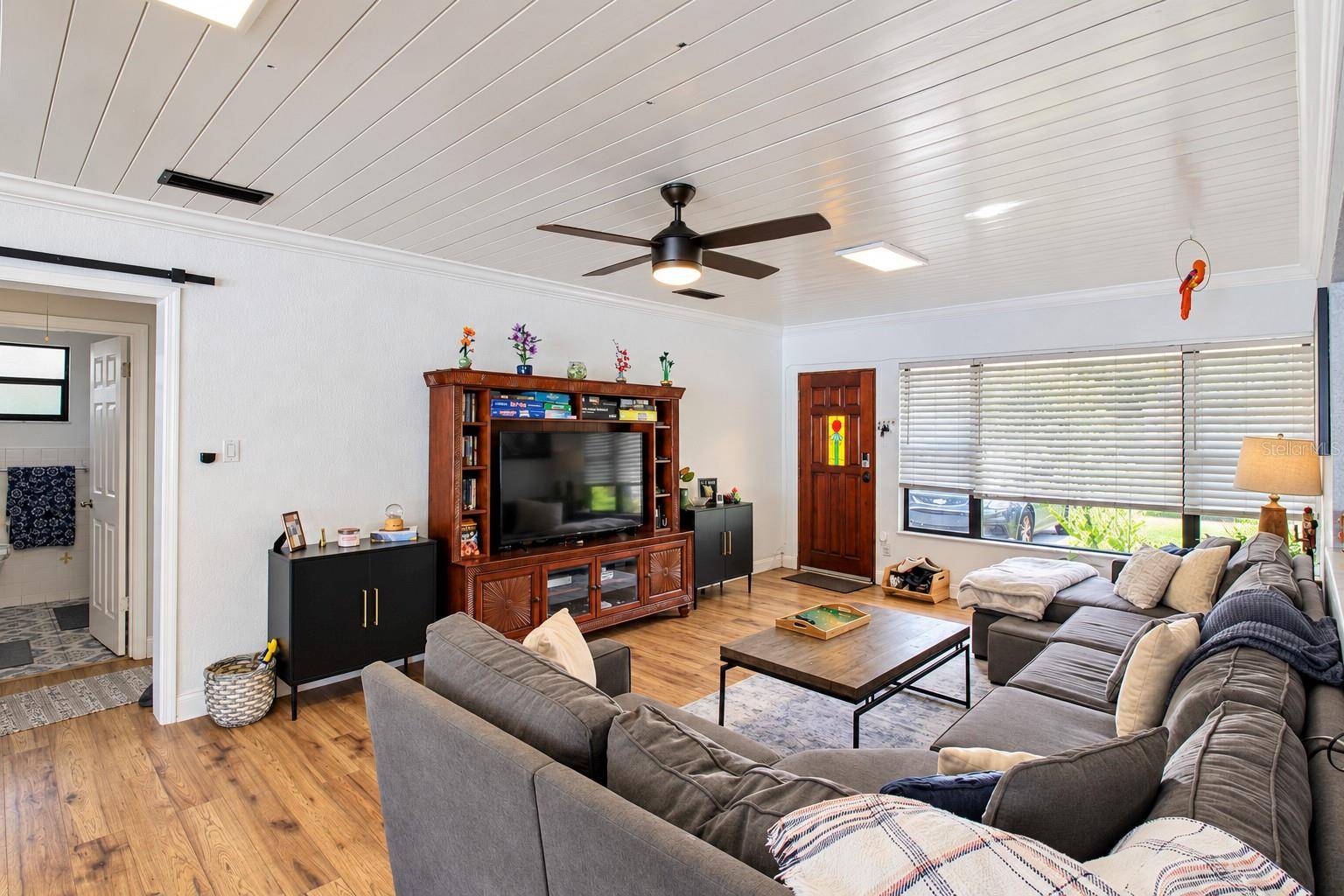 1204 E NORTH ST, Tampa, FL 33604