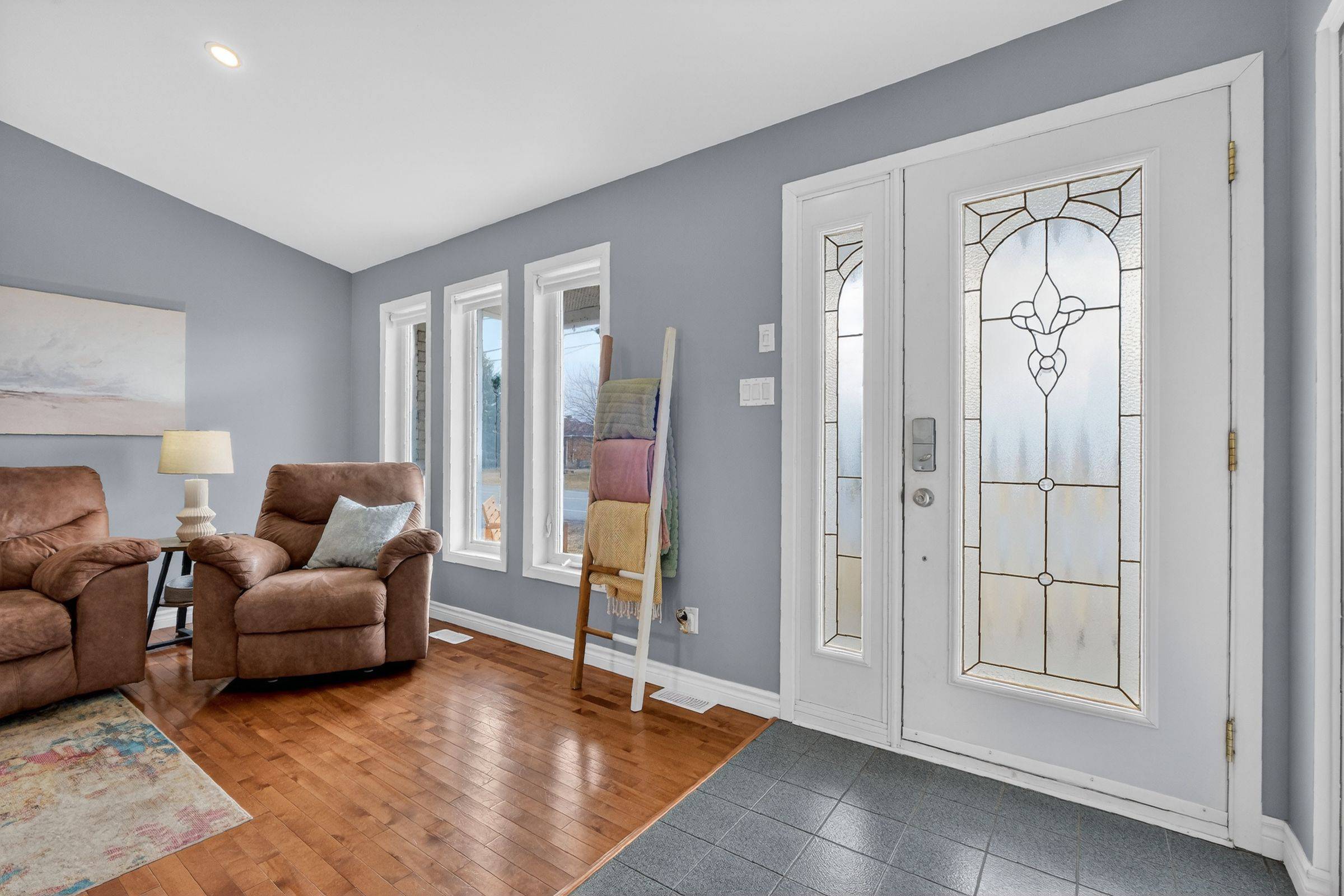 141 Jessup's Falls RD, Alfred And Plantagenet, ON K0B 1L0