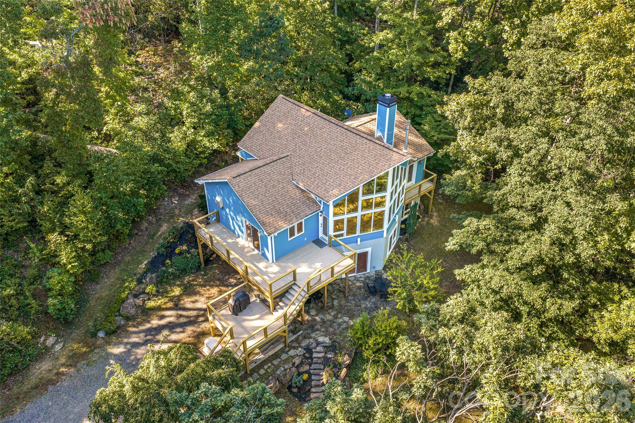 918 Long Branch RD, Swannanoa, NC 28778