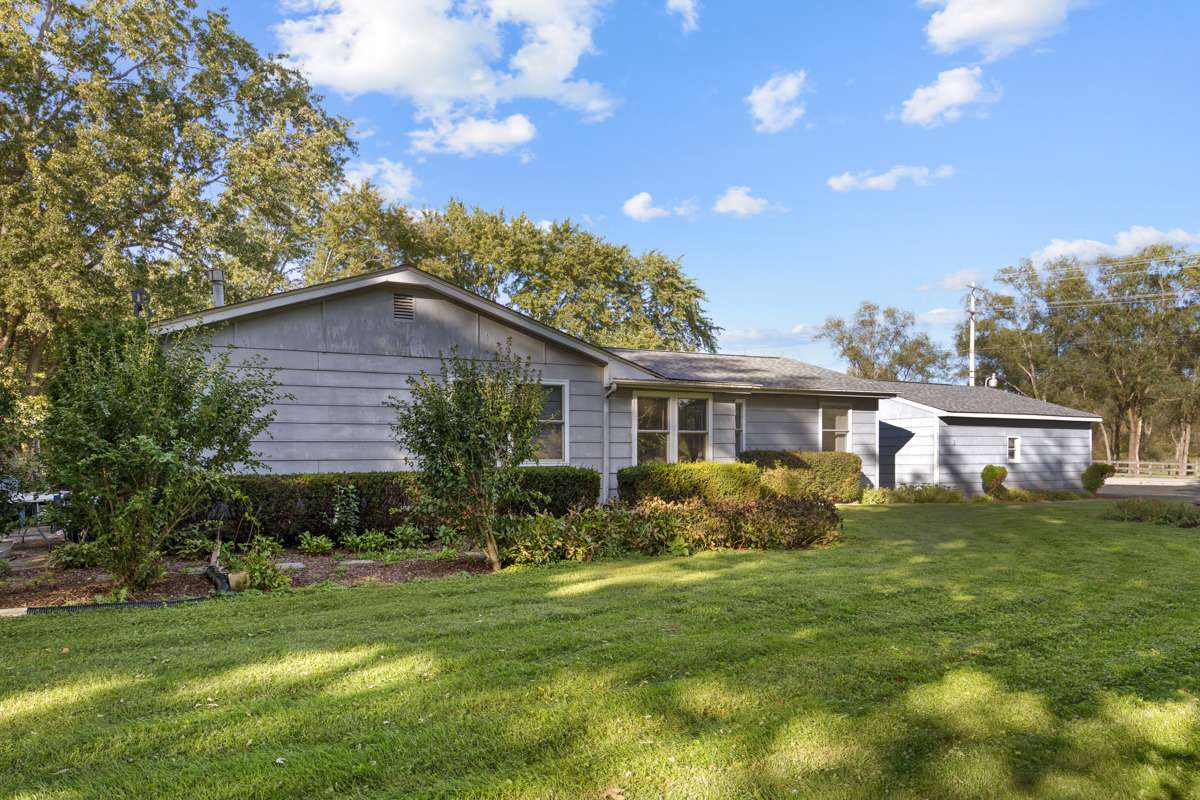 1S278 Wenmoth RD, Batavia, IL 60510