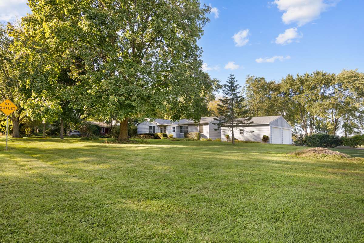 1S278 Wenmoth RD, Batavia, IL 60510