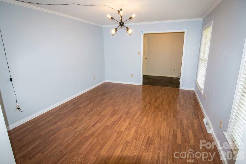 1860 Dulin RD, Clover, SC 29710